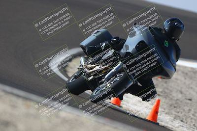 media/Nov-01-2025-TrackDaz (Sat) [[2b4d5192bc]]/C Group/1240pm (Turn 2 Outside)/